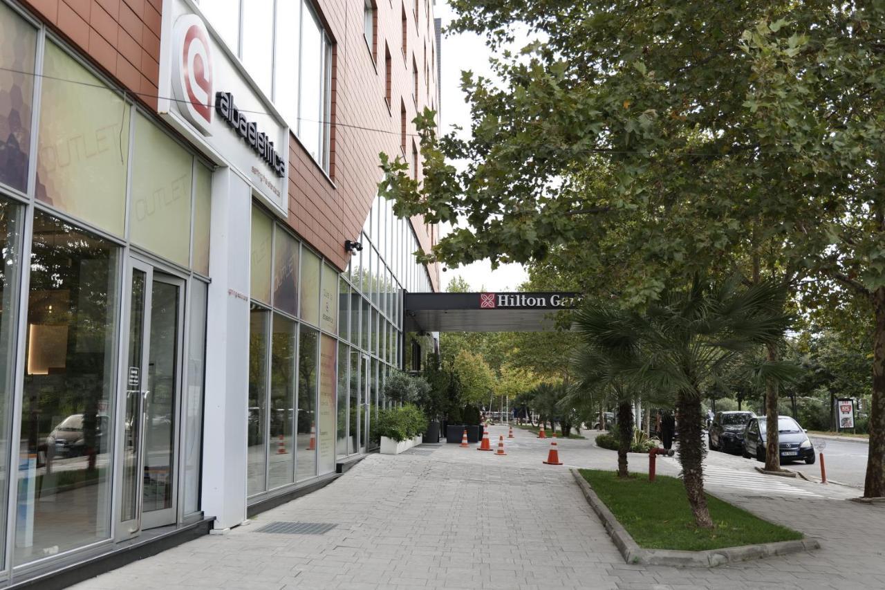 Luxury Condo In Tirana Kültér fotó