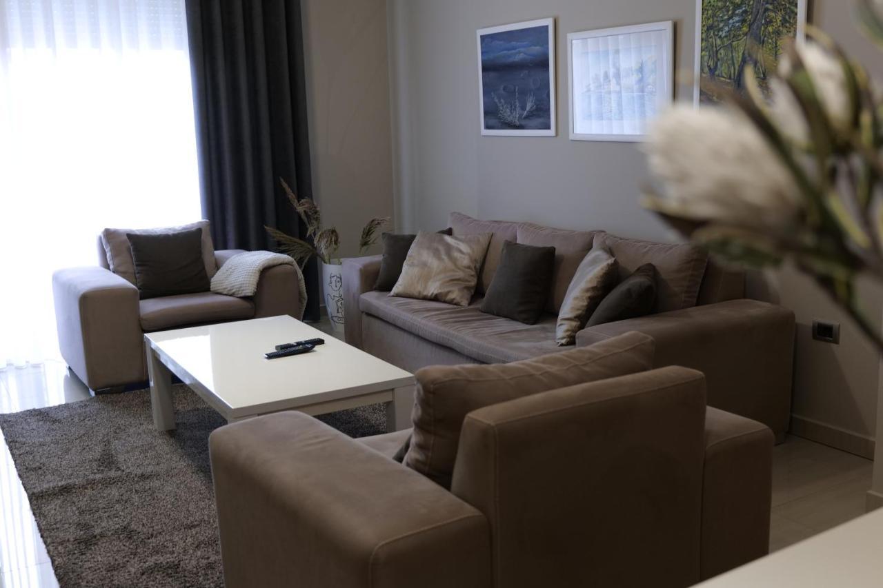 Luxury Condo In Tirana Kültér fotó